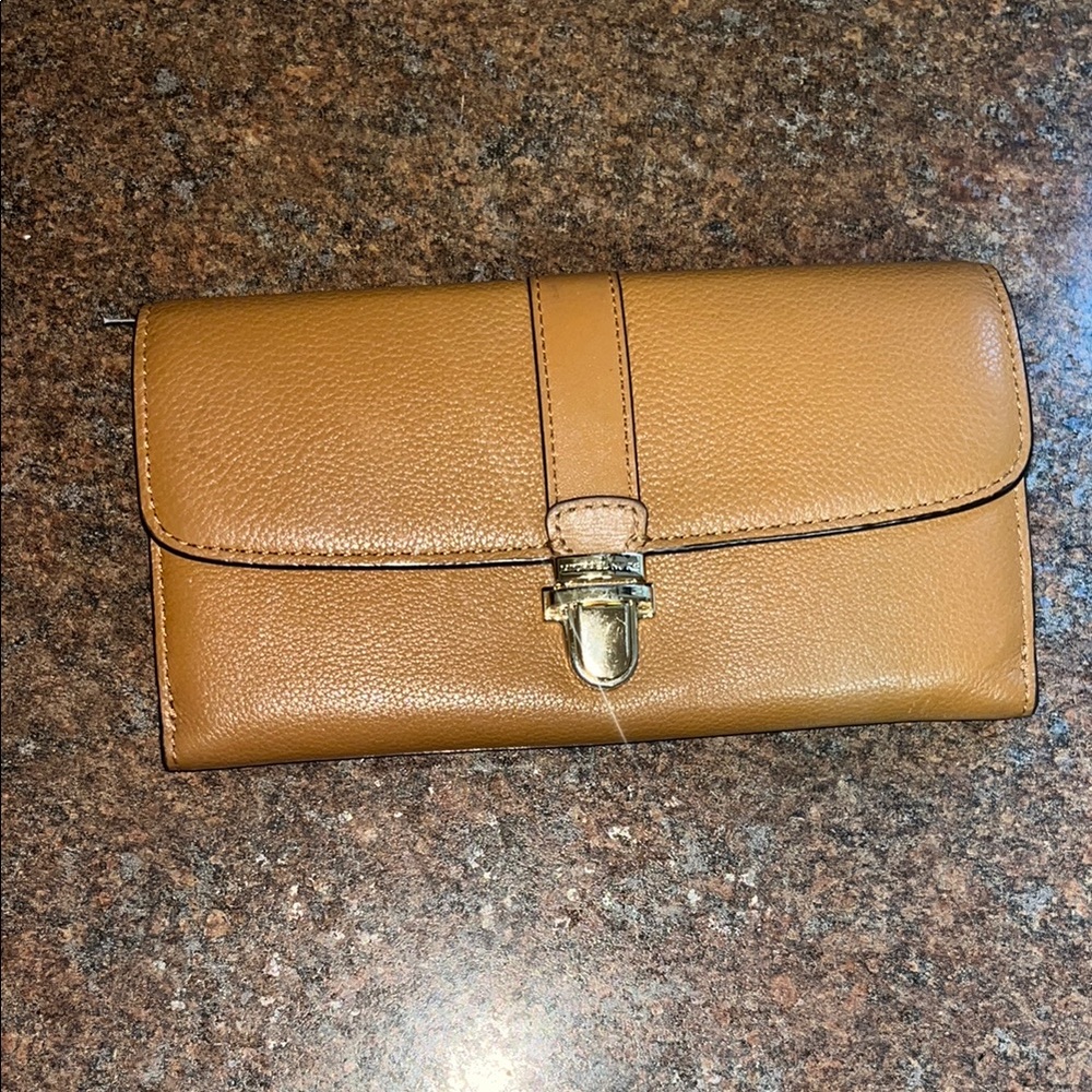 Michael Kors Tan Leather Wallet with Gold Clasp